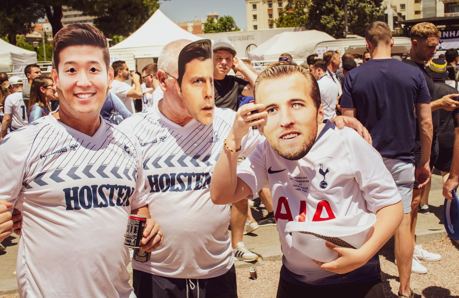 Tottenham em Crise: De Zerbi Emerge como Candidato à Salvação do Rebaixamento
